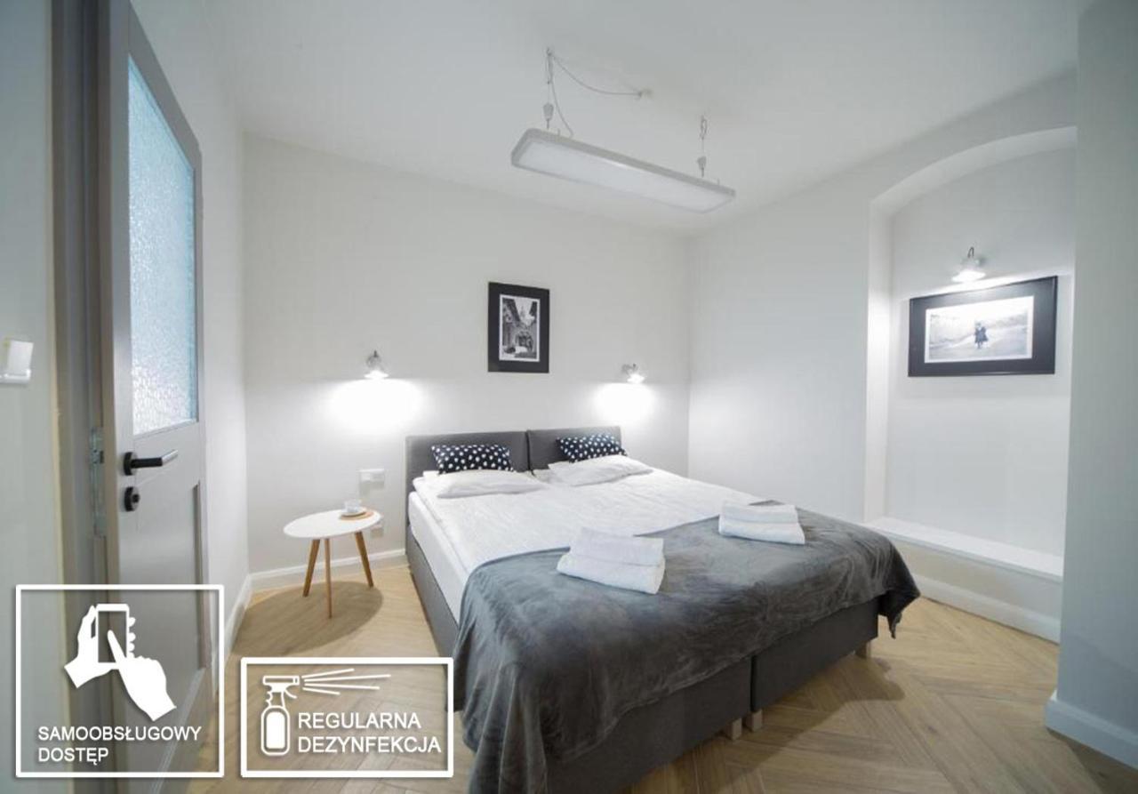 M5 Main Square Stylish One Bedroom Cracóvia Exterior foto